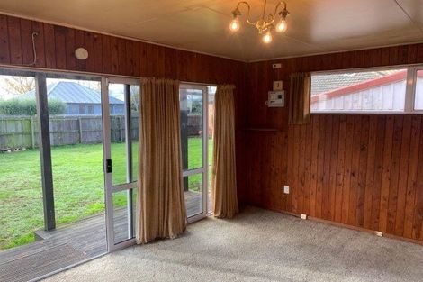 Photo of property in 17 Aorangi Road, Bryndwr, Christchurch, 8053