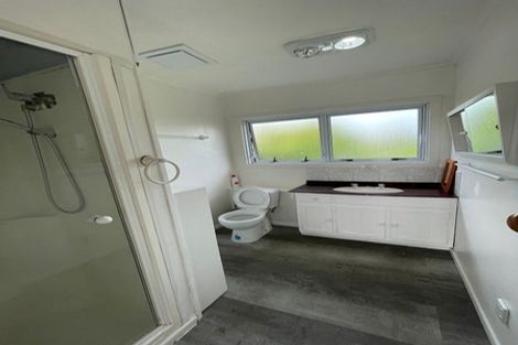 Photo of property in 30 William Souter Street, Forrest Hill, Auckland, 0620