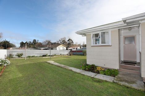 Photo of property in 27 Gordon Crescent, Marton, 4710