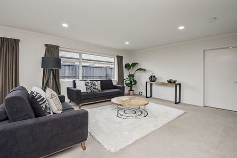 Photo of property in 9 Burford Way, Rolleston, 7615