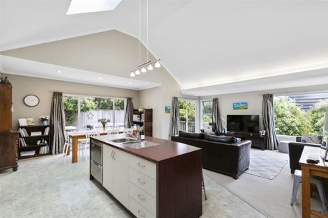 Photo of property in 4 Ardross Avenue, Khandallah, Wellington, 6035