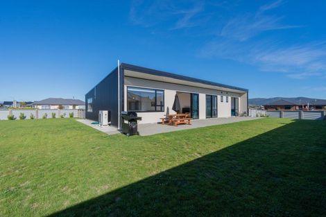 Photo of property in 137 Dusky Street, Te Anau, 9600