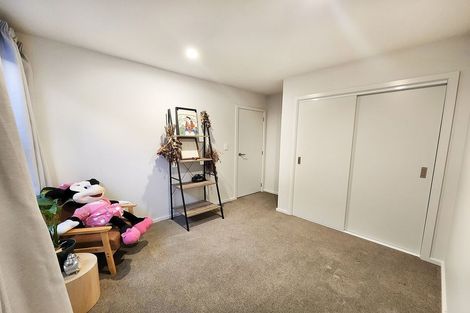 Photo of property in 7 Infantry Lane, Papakura, 2110