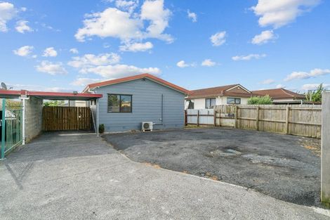 Photo of property in 2/24 Norrie Smith Avenue, Flat Bush, Auckland, 2023