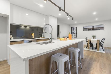 Photo of property in 40a Nikau Street, New Lynn, Auckland, 0600