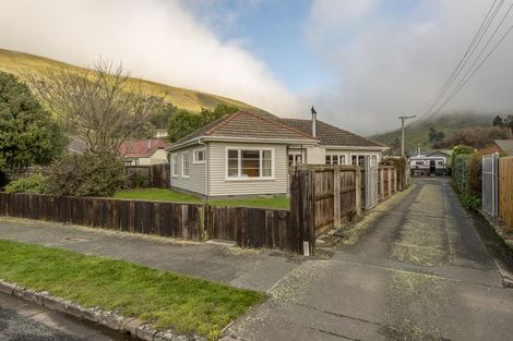 Photo of property in 12 Truro Street, Sumner, Christchurch, 8081