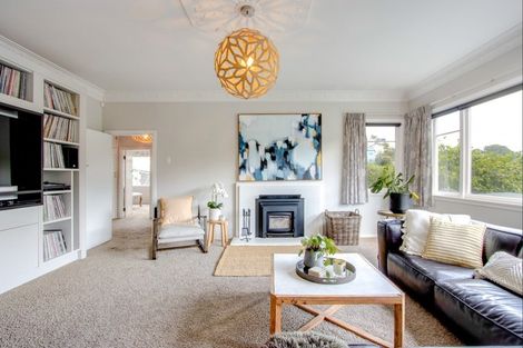 Photo of property in 7 Clyde Road, Bluff Hill, Napier, 4110