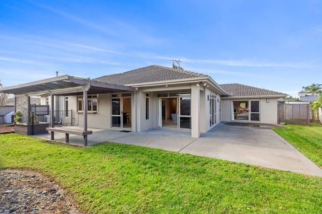 Photo of property in 35 Santa Cruz Drive, Papamoa Beach, Papamoa, 3118