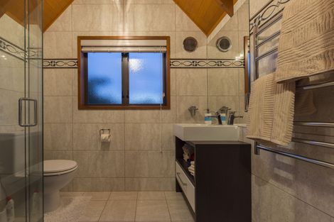 Photo of property in 17 Roger Guy Place, Welcome Bay, Tauranga, 3175