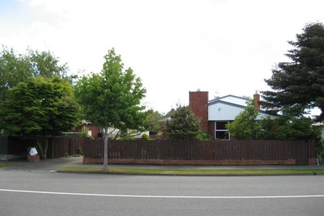 Photo of property in 118 Kendal Avenue, Burnside, Christchurch, 8053