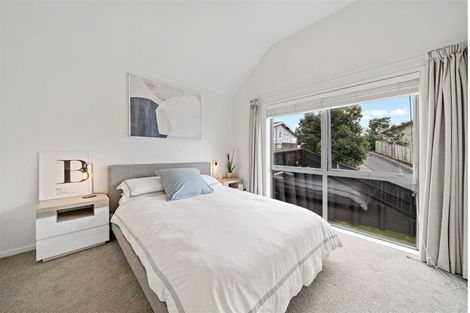 Photo of property in 1/27 Powell Street, Avondale, Auckland, 1026
