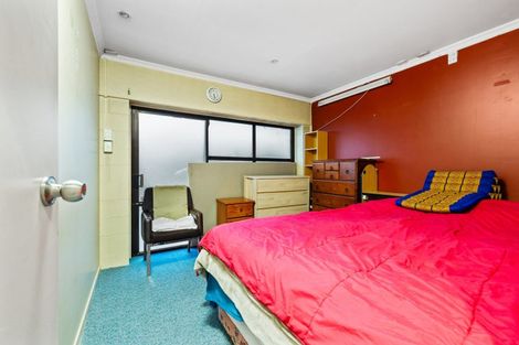 Photo of property in 17 Lane Place, Awapuni, Palmerston North, 4412