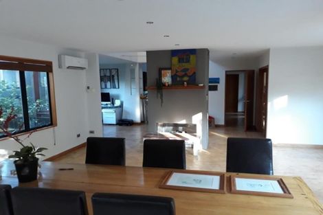 Photo of property in 8 Dalefield Drive, Cashmere, Christchurch, 8022