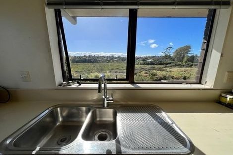 Photo of property in 2/52 Galloway Crescent, Farm Cove, Auckland, 2012