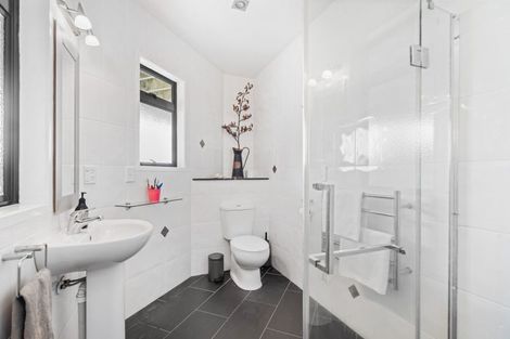 Photo of property in 64 Kiteone Road, Parua Bay, Whangarei, 0174