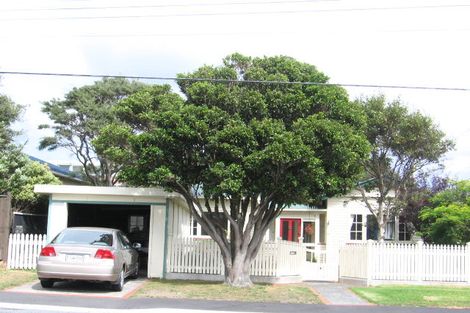Photo of property in 64 Rex Street, Miramar, Wellington, 6022