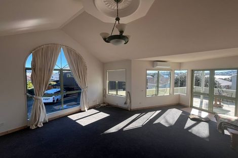 Photo of property in 2/10 Nadine Place, Mangere Bridge, Auckland, 2022