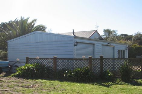 Photo of property in 9 Barling Street, Himatangi Beach, Foxton, 4891