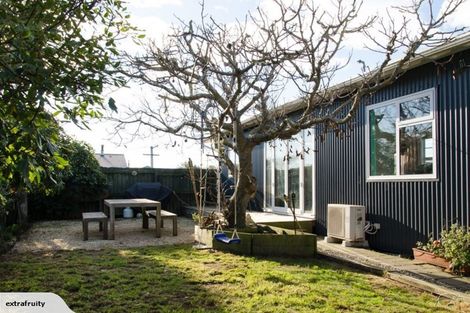 Photo of property in 17 Tovey Street, New Brighton, Christchurch, 8061