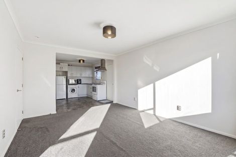 Photo of property in 7/73 Clare Road, St Albans, Christchurch, 8014