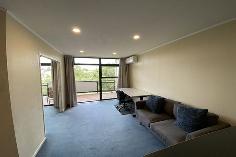 Photo of property in 7/372 Rosedale Road, Rosedale, Auckland, 0632