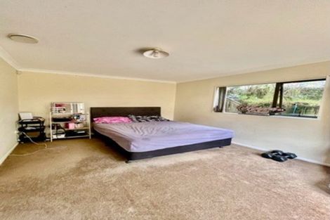 Photo of property in 52 The Enclave, Totara Heights, Auckland, 2105