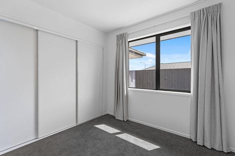 Photo of property in 6 Weaver Street, Woodend, 7691