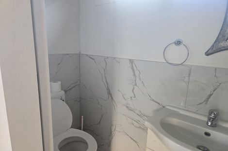 Photo of property in 4 Braeburn Place, Takanini, 2112