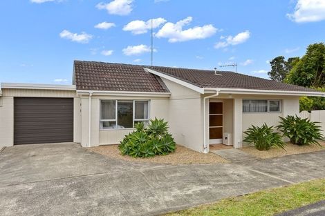 Photo of property in 5/116a Mokoia Road, Chatswood, Auckland, 0626