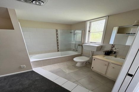 Photo of property in 22 West End Road, Herne Bay, Auckland, 1022