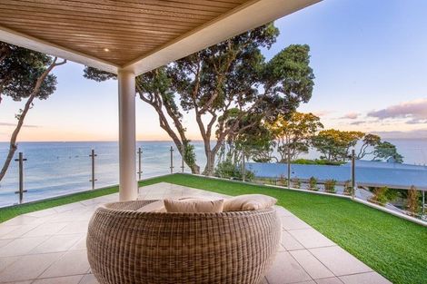 Photo of property in 60 Sharon Road, Waiake, Auckland, 0630