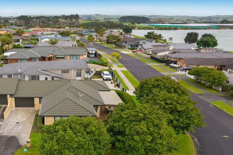 Photo of property in 10b Elsie Drive, Waiuku, 2123