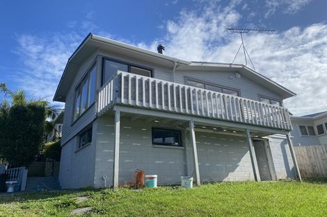 Photo of property in 54 Potter Avenue, Northcote, Auckland, 0627