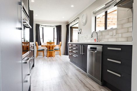 Photo of property in 4 Guinane Street, Dannevirke, 4930