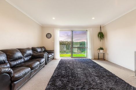 Photo of property in 92 Taiapa Valley Road, Muriwai, Waimauku, 0881