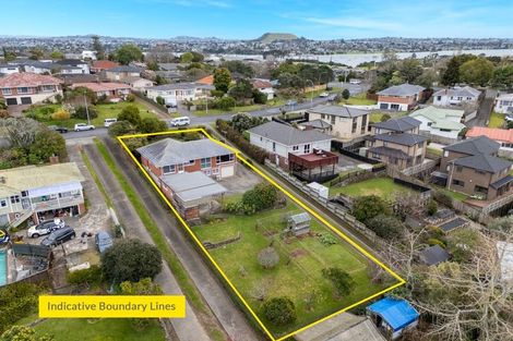 Photo of property in 10 Greenhill Crescent, Pakuranga, Auckland, 2010