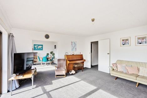 Photo of property in 90 Lowe Street, Avenal, Invercargill, 9810