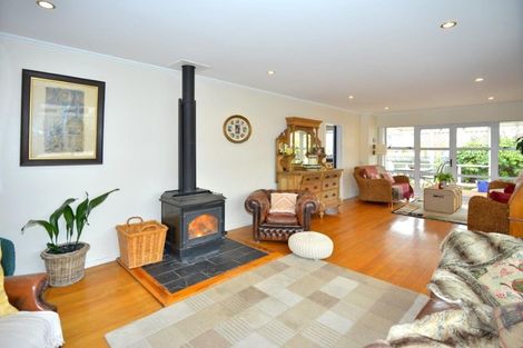 Photo of property in 120 Kendal Avenue, Burnside, Christchurch, 8053