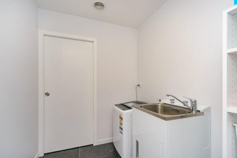 Photo of property in 47 Atlantic Drive, Fitzherbert, Palmerston North, 4410