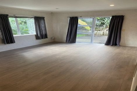 Photo of property in 22 Millstream Drive, Henderson, Auckland, 0610