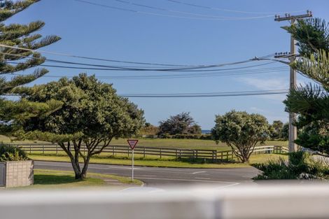 Photo of property in 490b Papamoa Beach Road, Papamoa Beach, Papamoa, 3118