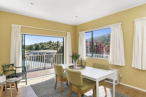 Photo of property in 62 Delhi Crescent, Khandallah, Wellington, 6035