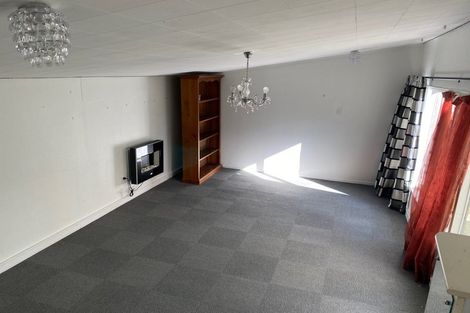 Photo of property in 35 Kopara Grove, Stokes Valley, Lower Hutt, 5019