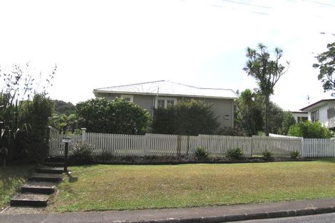 Photo of property in 1/63 Rangeview Road, Sunnyvale, Auckland, 0612