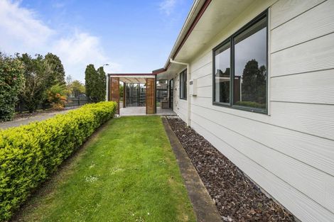 Photo of property in 12 Mansell Crescent, Bulls, 4818