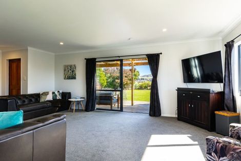 Photo of property in 63 Tachalls Road, Ward, Seddon, 7285