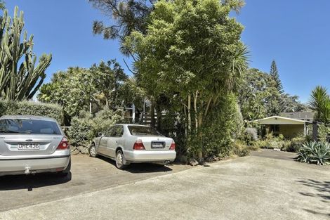 Photo of property in 71 Crawford Avenue, Mangere Bridge, Auckland, 2022