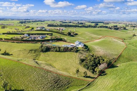 Photo of property in 63 Sutherland Road, Sanson, Palmerston North, 4479