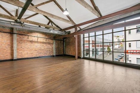 Photo of property in 1 Davy Street, Carterton, 5713