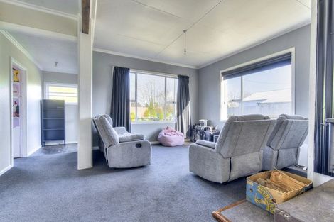 Photo of property in 8 Mill Street, Milton, 9220